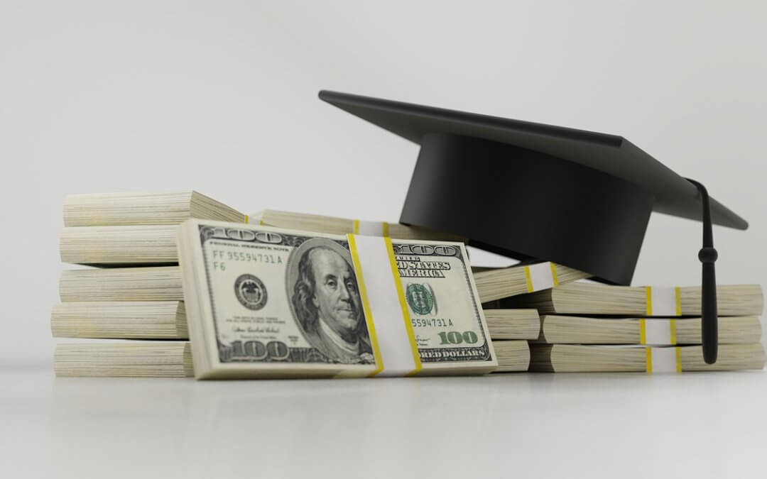 Finding money to pay for college is not difficult.